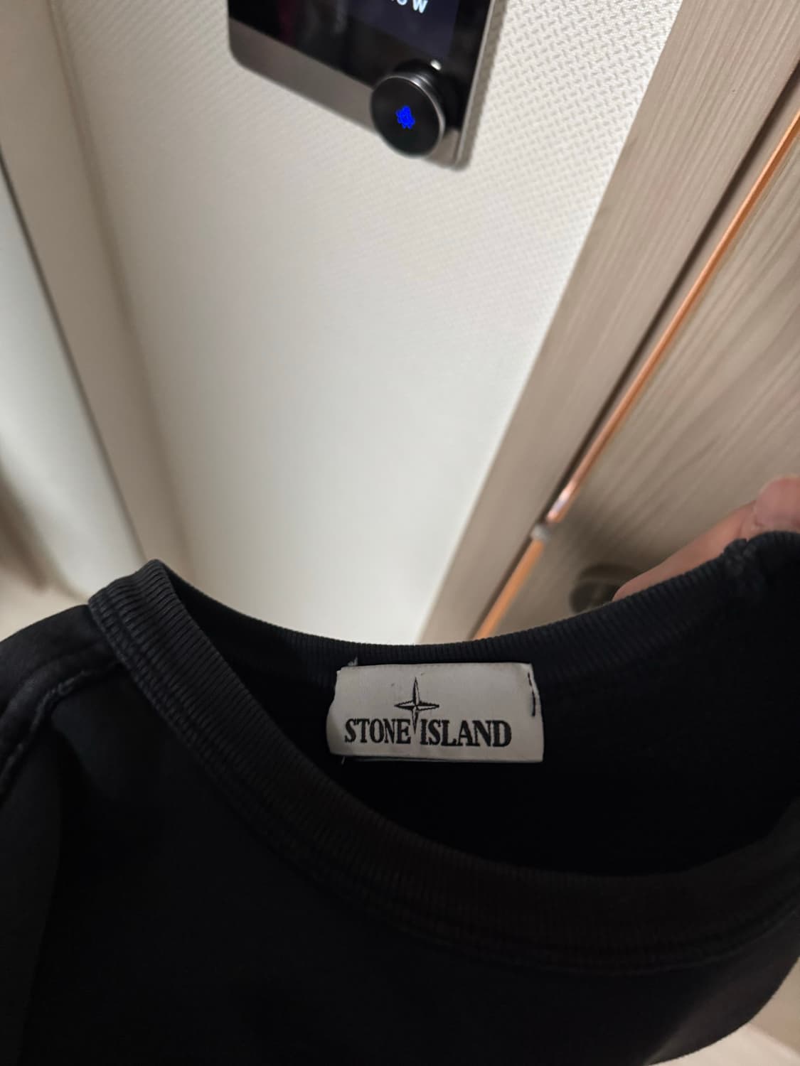 [정품] 스톤아일랜드 블랙 맨투맨 S 상품이미지4