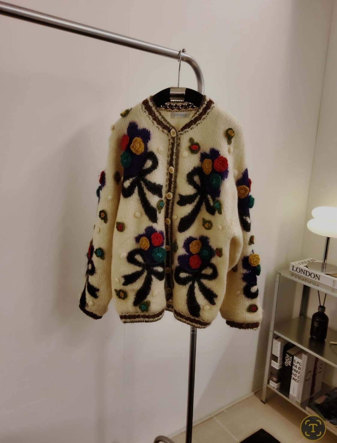 입체꽃 스웨터 상품이미지5