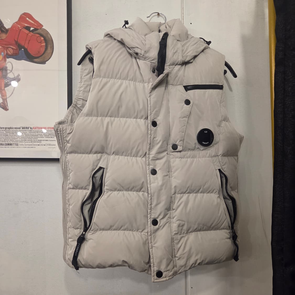 cp컴퍼니 고글 패딩 베스트 95 상품이미지1