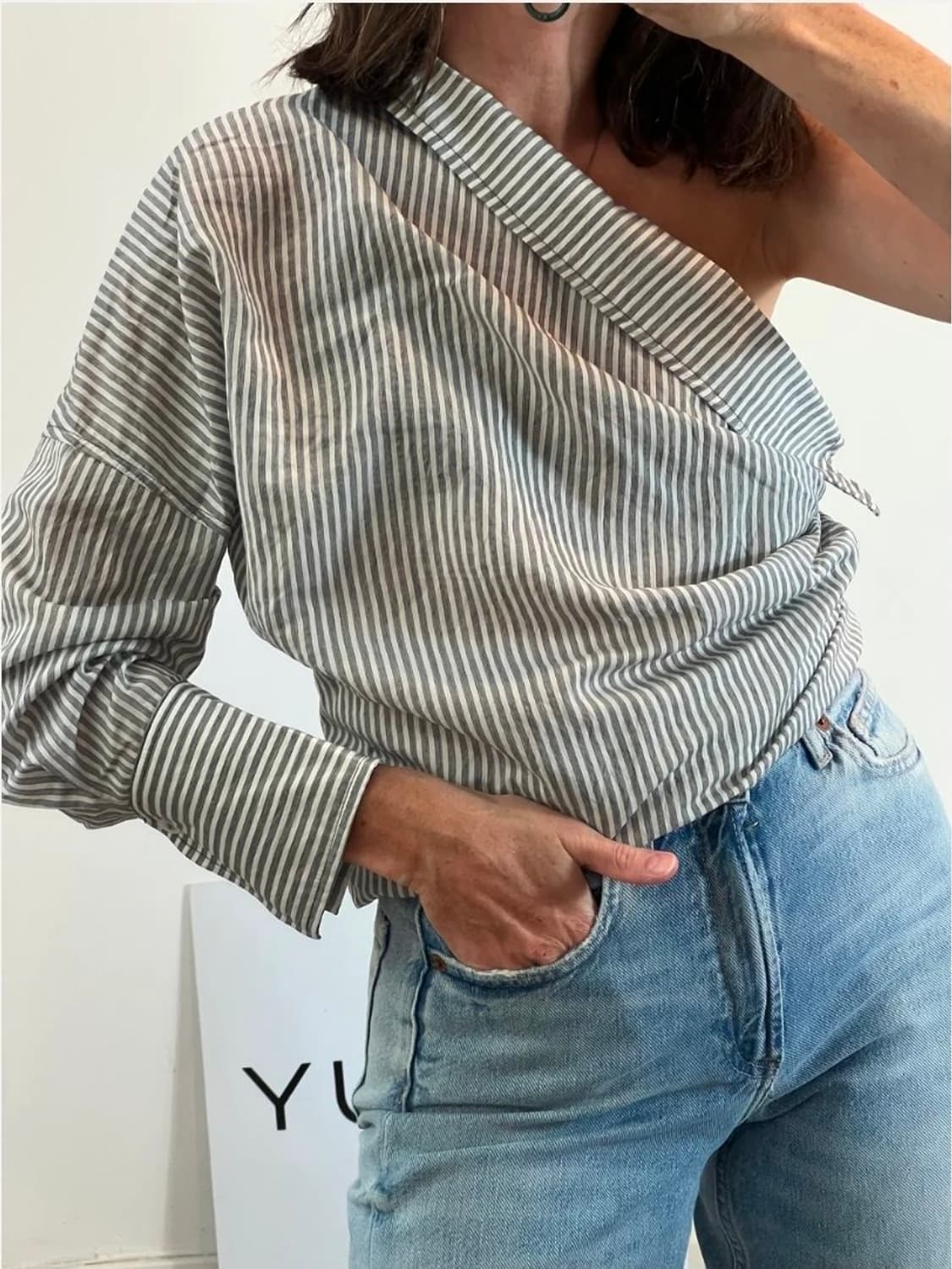 새상품 자라 ZARA 스트라이프 비대칭 셔츠탑 L 66 77 상품이미지8
