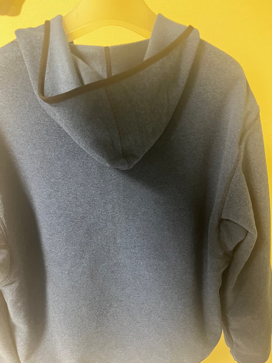 고요웨어 푸쿠라 하프 집업 후디 상품이미지2