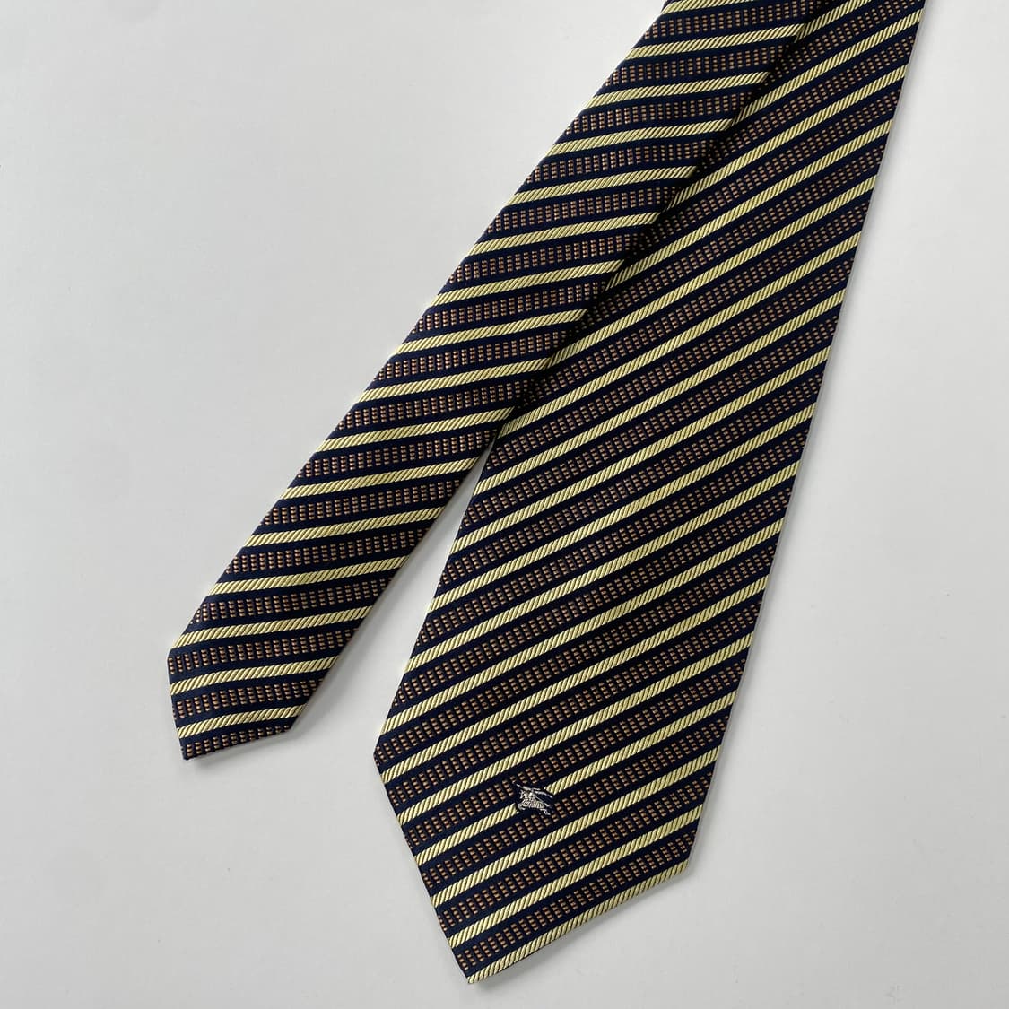 버버리 (Burberry) 심플로고 정품 명품넥타이 상품이미지1