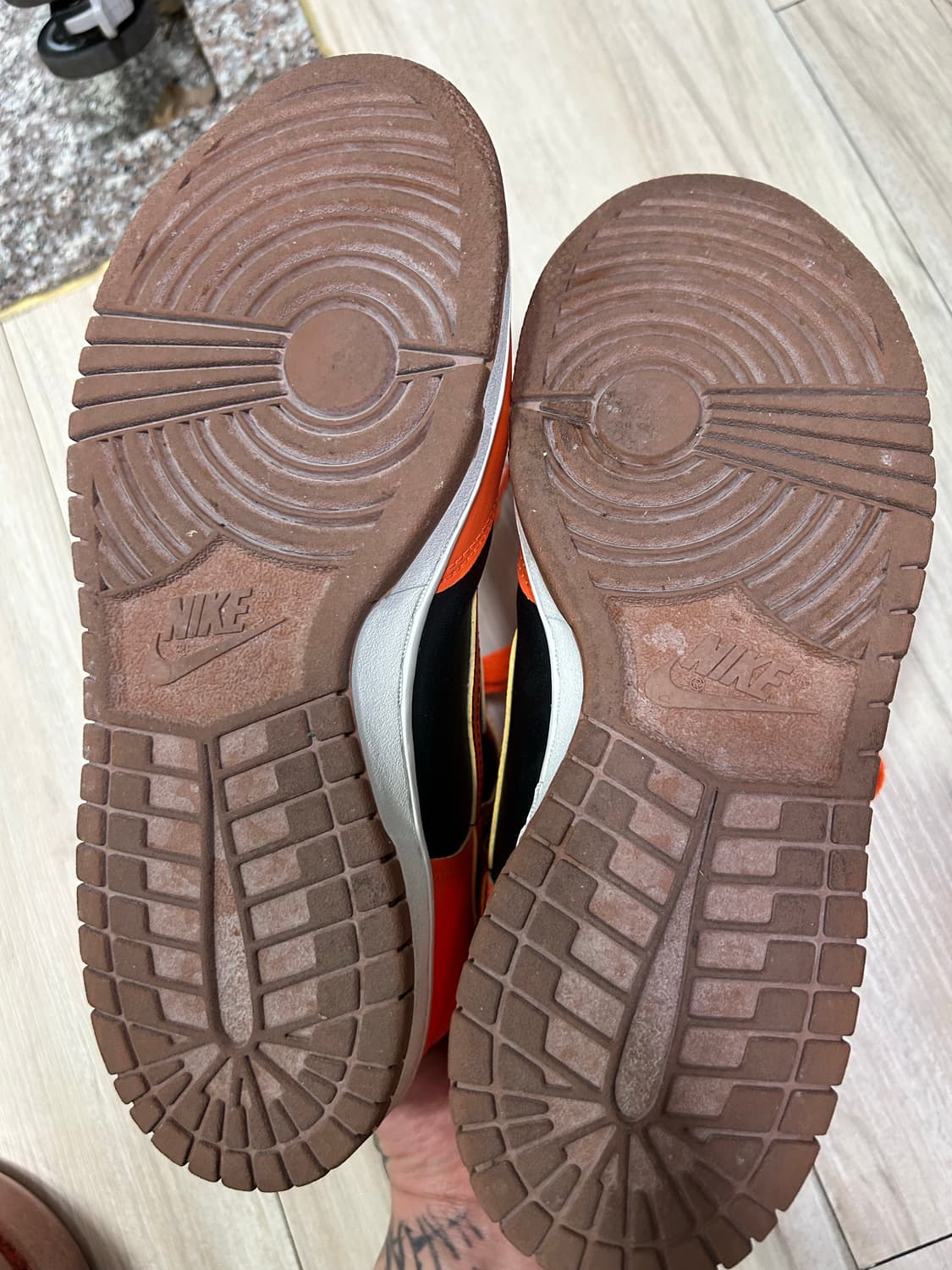 (GS) 나이키 덩크 하이 세이프티 오렌지 상품이미지5