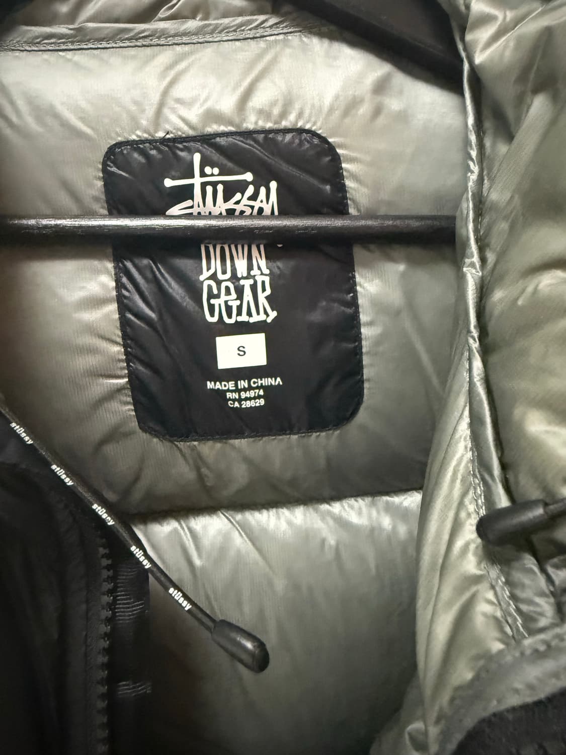 [s]스투시 패딩 상품이미지3