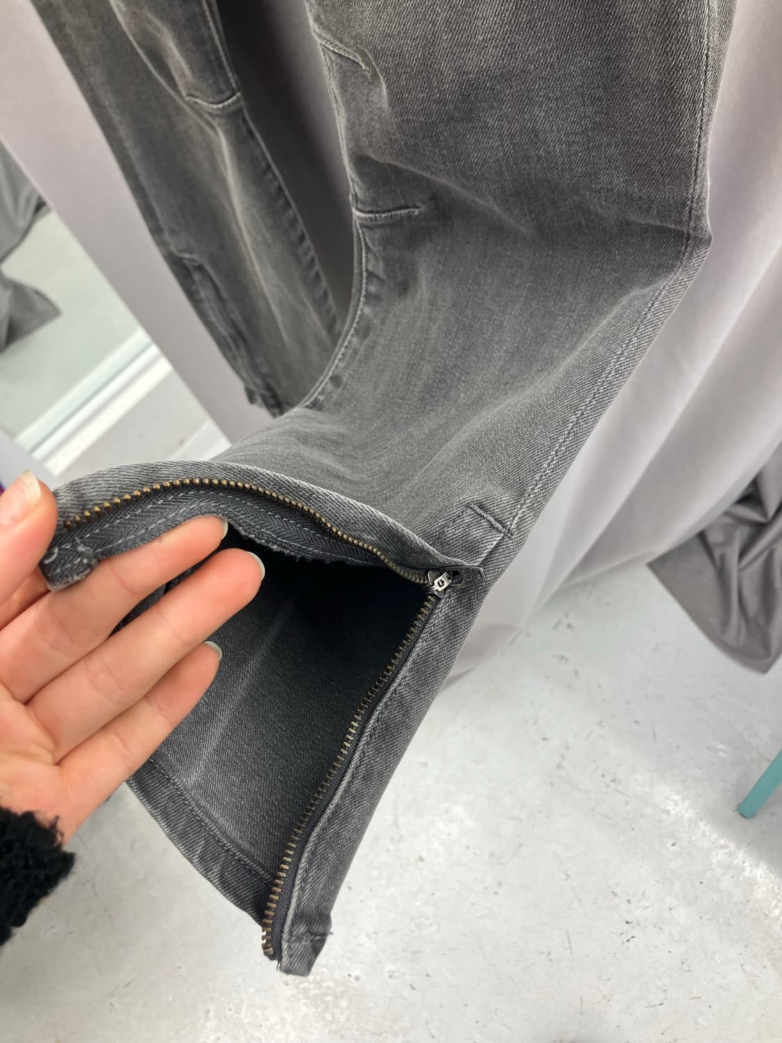 헬뮤트랭 스키니진 상품이미지3