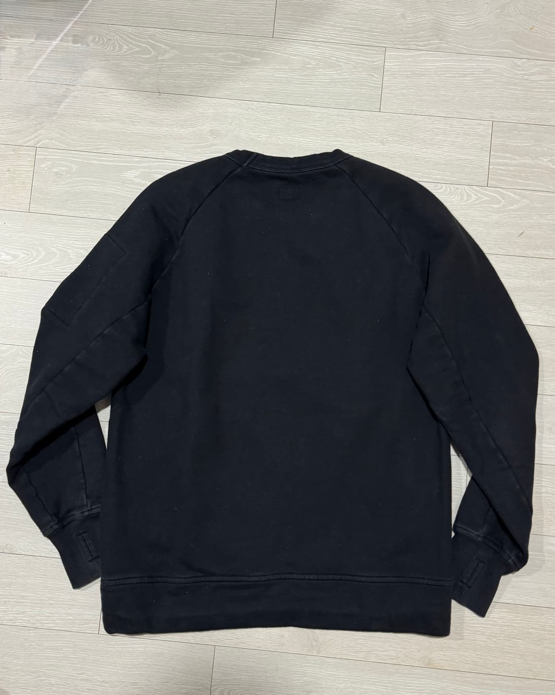 CP컴퍼니 렌즈와펜 맨투맨  상품이미지4