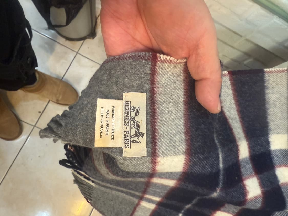 정품 에르메스 머플러 팝니다 상품이미지2