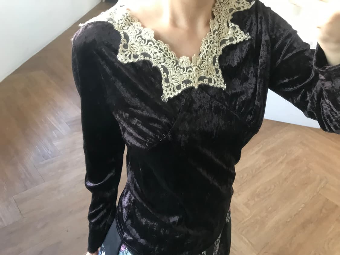 vintage velvet lace top 상품이미지3