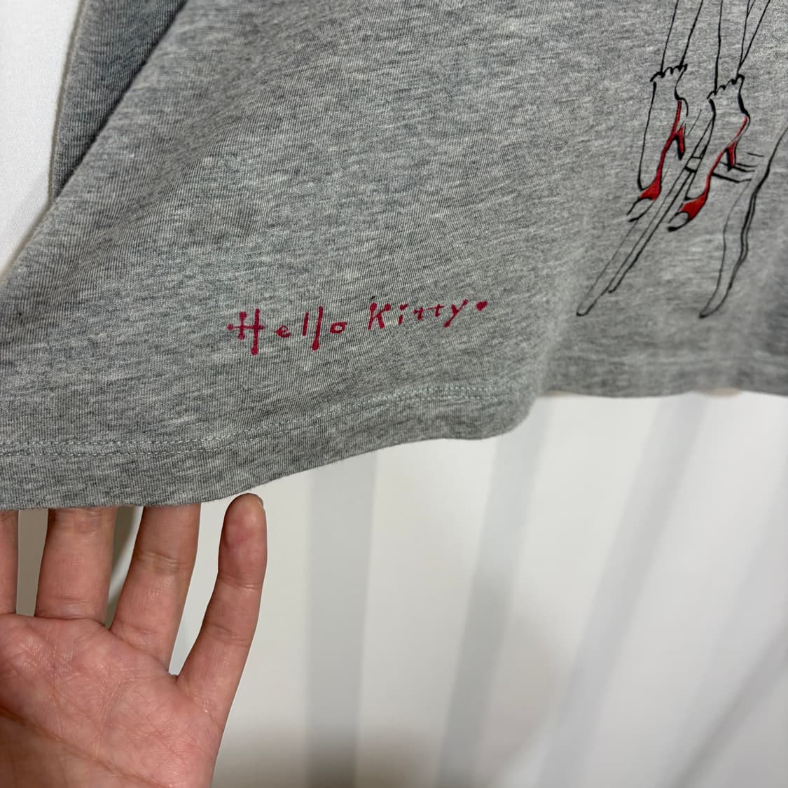 올드 유니클로 UT X 헬로키티 상품이미지4