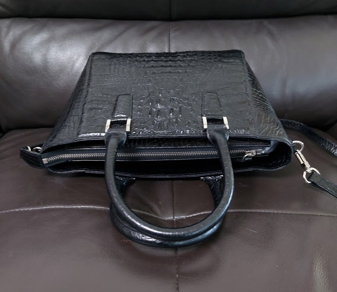 수아스티(SUASTI) 리얼 악어가죽 토트백 블랙

- 상품이미지5