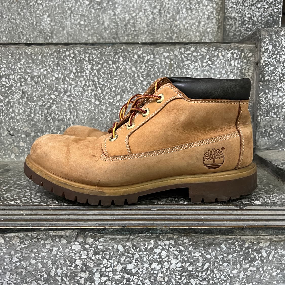 팀버랜드 프리미엄 워터프루프 추카 부츠 상품이미지2