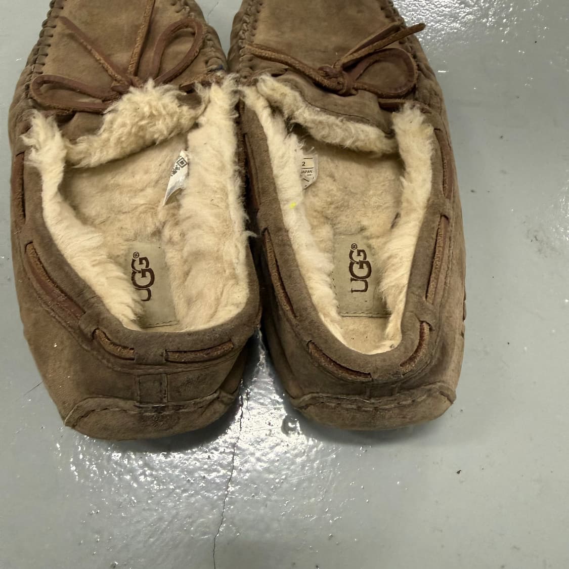 240 어그 다코타 모카신 슬리퍼 0317T 상품이미지3