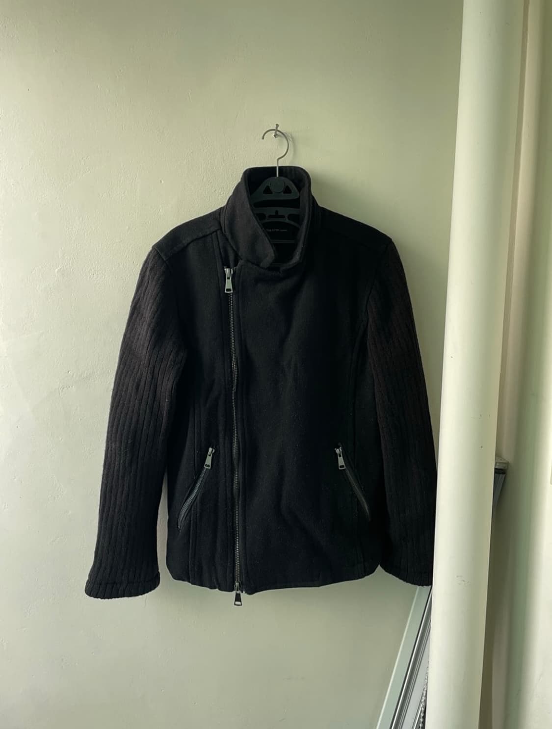 인더액옴므 지퍼 자켓 상품이미지2