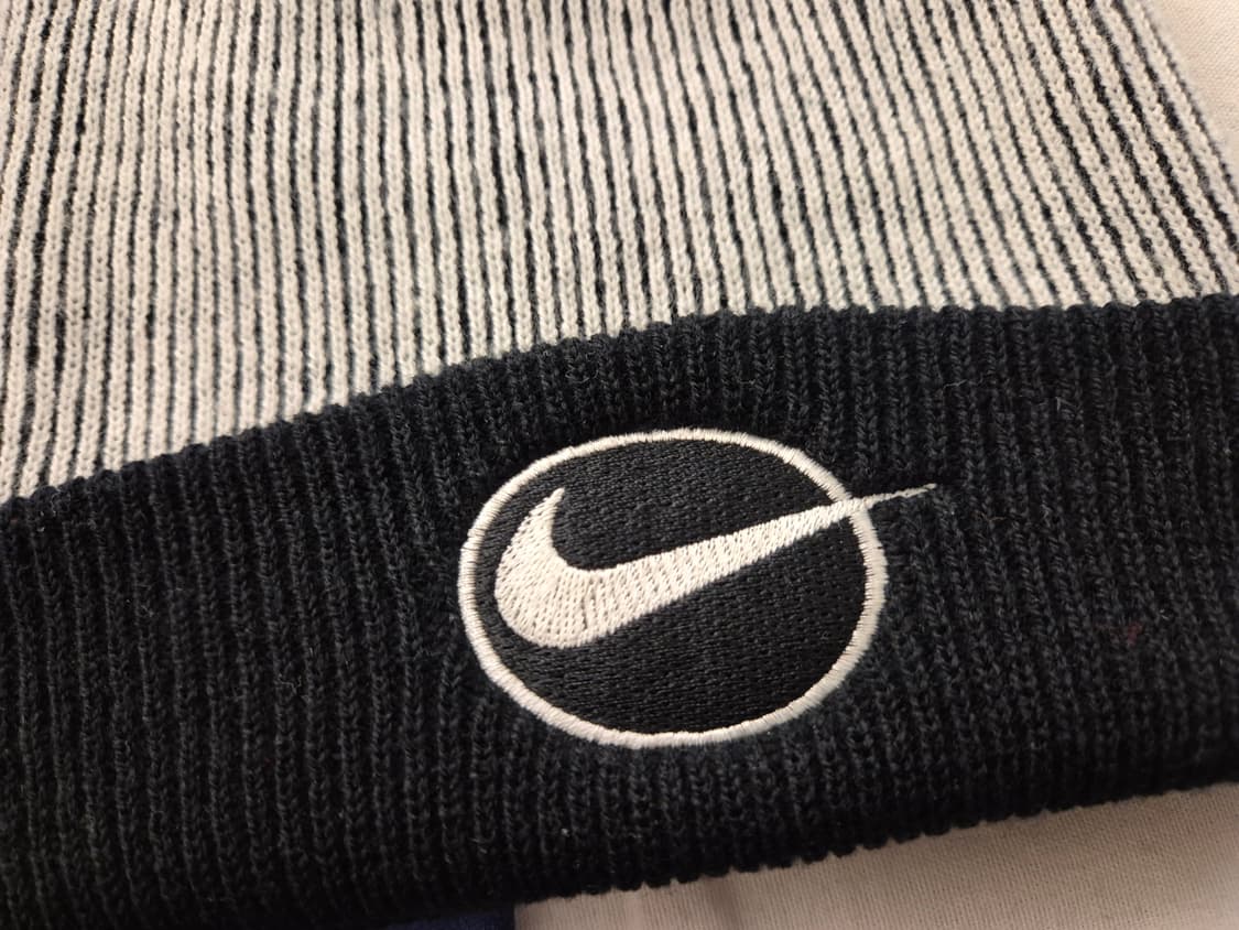 90s 나이키 방울 비니 상품이미지3