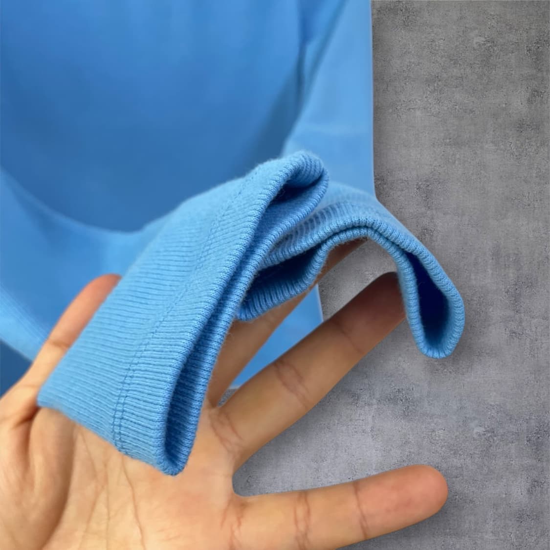 게스 Guess 스카이블루 슬림핏 골지 긴팔 티셔츠 XS 상품이미지7