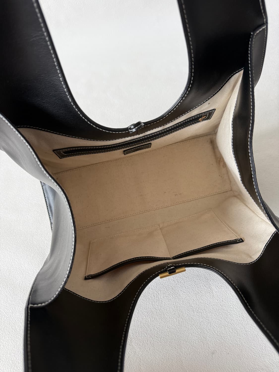 아틀리에드루멘(Atelier de LUMEN) 레더 숄더백(큰 사이즈) 상품이미지7