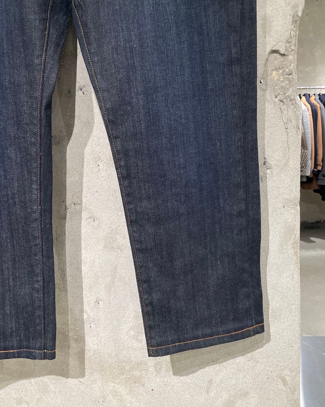 트루 릴리전 제노 진청 슬림 스트레이트 데님 팬츠 상품이미지6