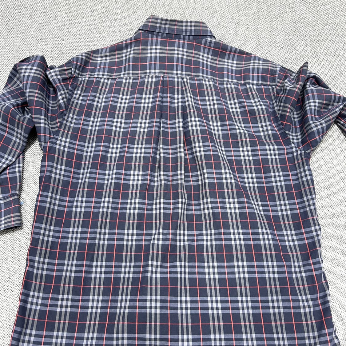 버버리 네이비 노바체크 셔츠(M) 상품이미지6