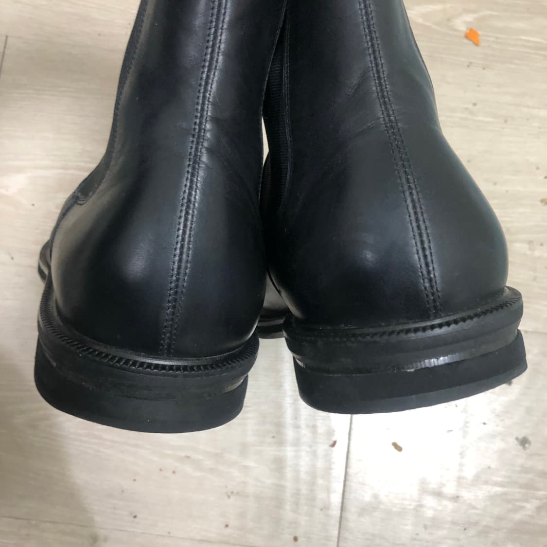 오뷔제 천연가죽 첼시부츠 280 사이즈 상품이미지3