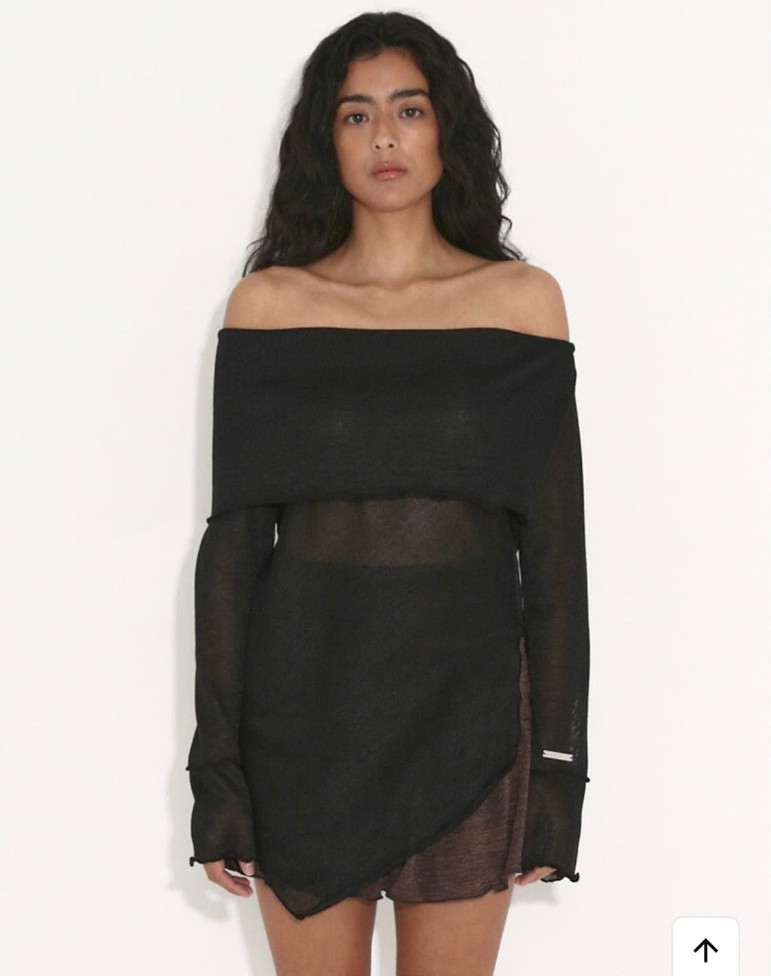 폴리수엠 롱 오프숄더 스웨터 상품이미지2