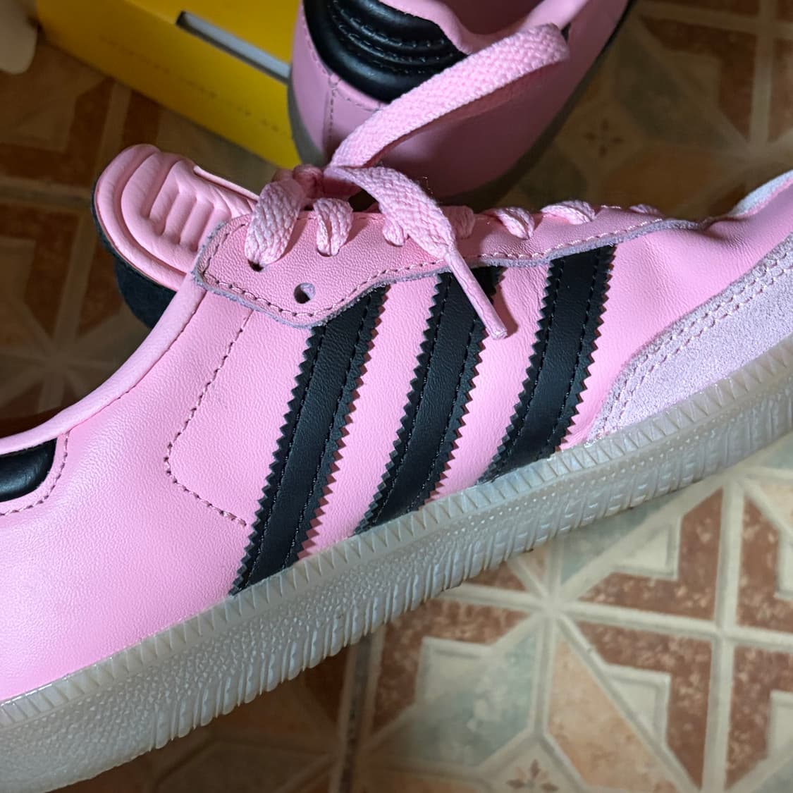 아디다스 삼바 메시 인도어 IH8158 핑크 상품이미지5