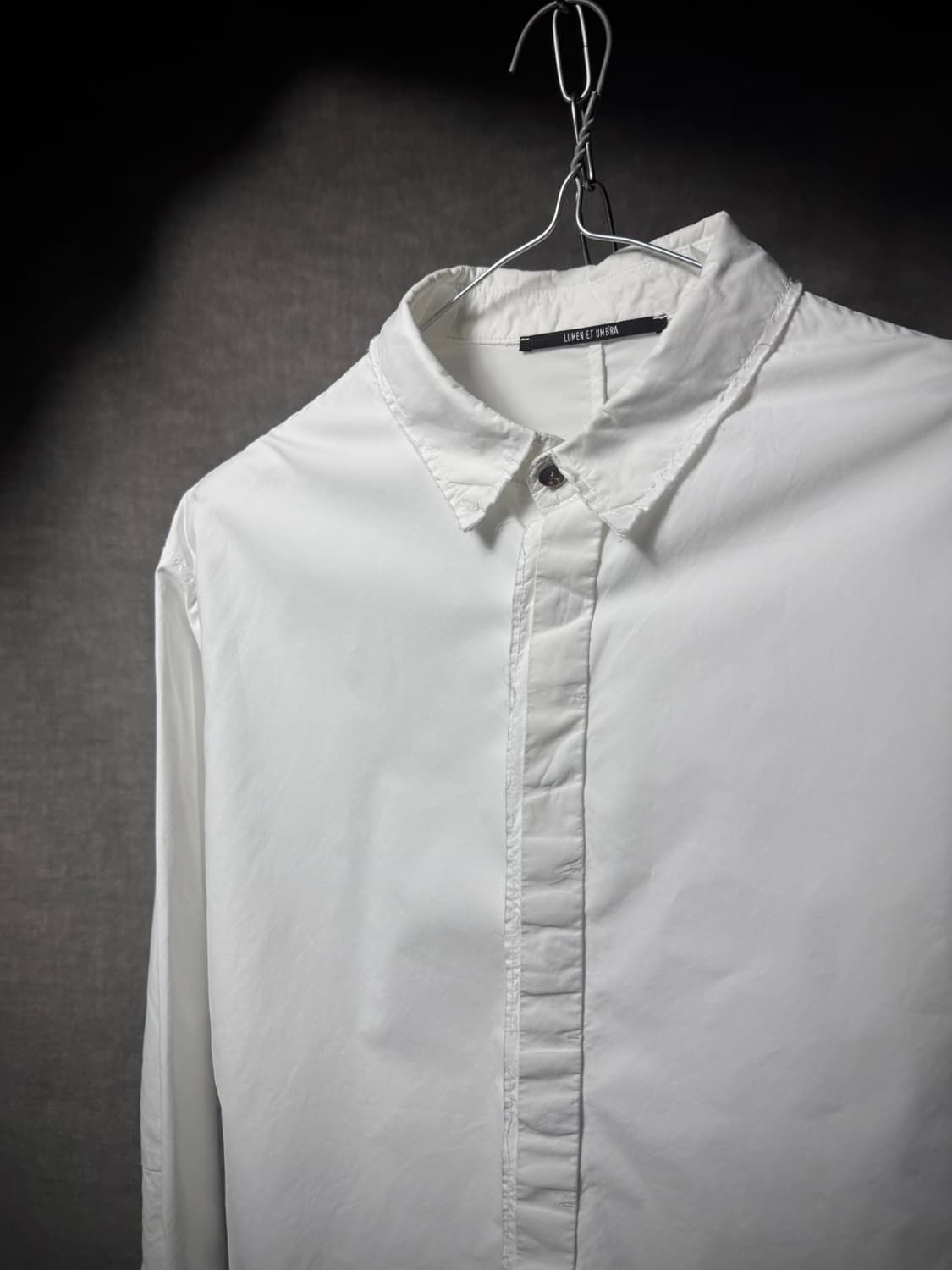Lumen et Umbra Raw Edge Shirt  상품이미지5