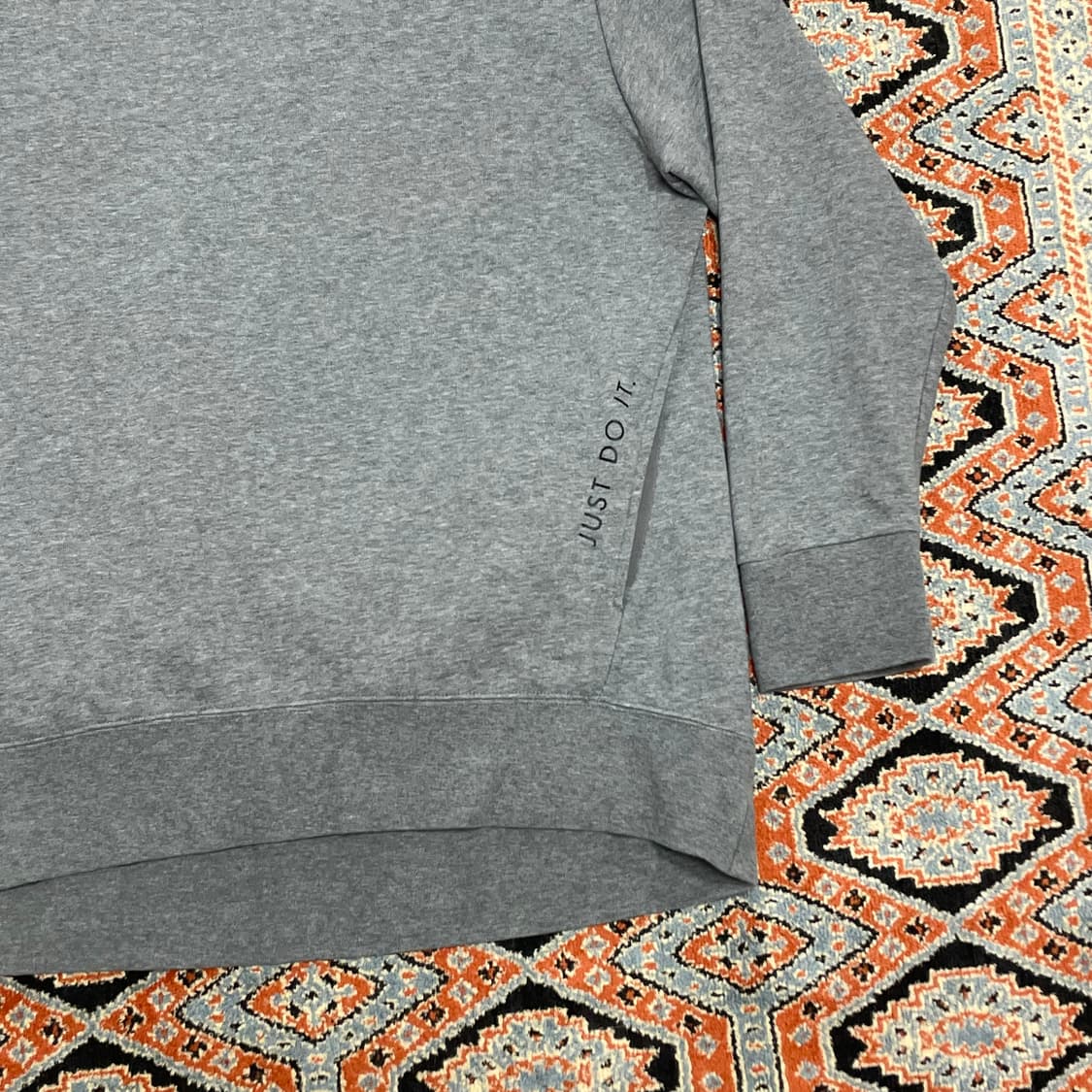 나이키 저스트두잇 그레이 맨투맨 여성L 상품이미지4