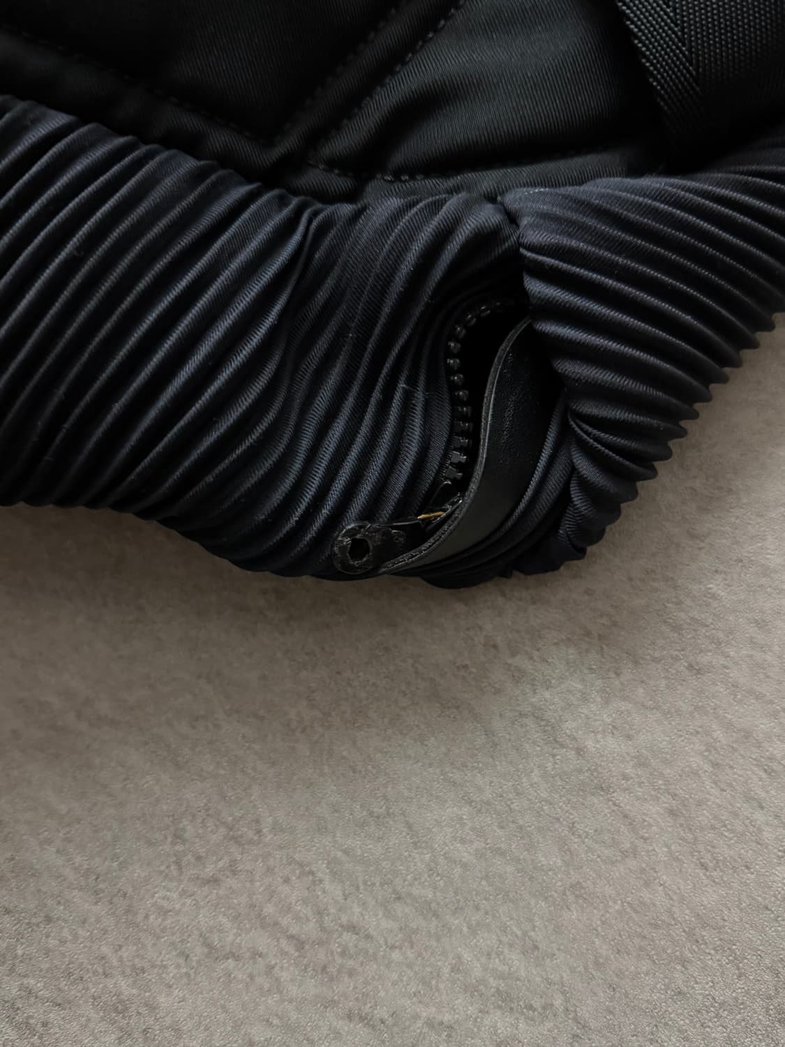 이세이미야케 플리츠플리즈 바이어스 백팩 상품이미지6