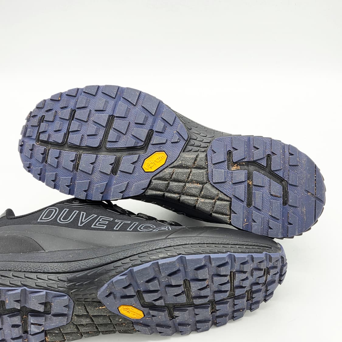  듀베티카 에르타 블랙 (280)  상품이미지3