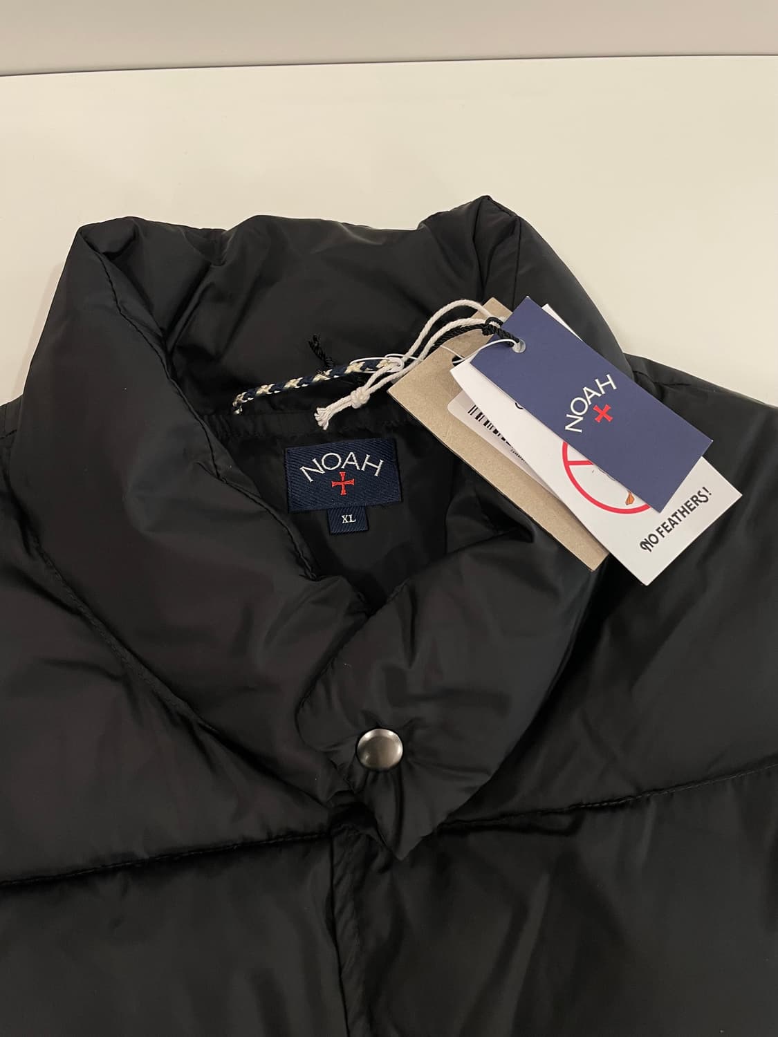 노아 Noah 패딩 베스트 블랙 XL 새상품 판매 상품이미지3