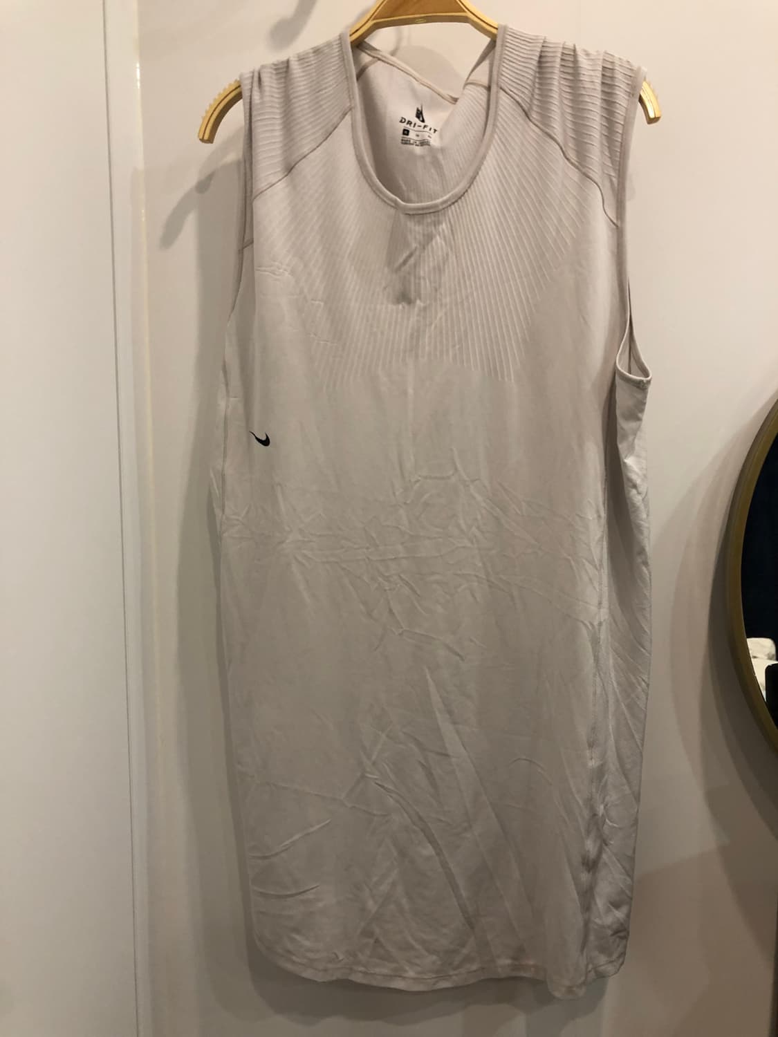 나이키랩 드라이핏 슬리브리스 xl 상품이미지1