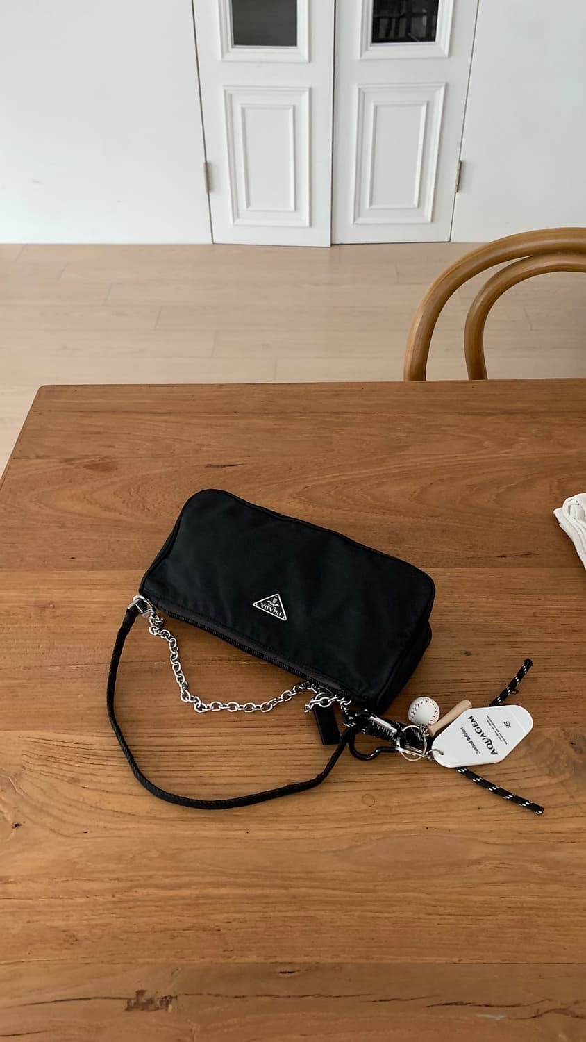 프라다 나일론 미니 숄더백 토트백 상품이미지2