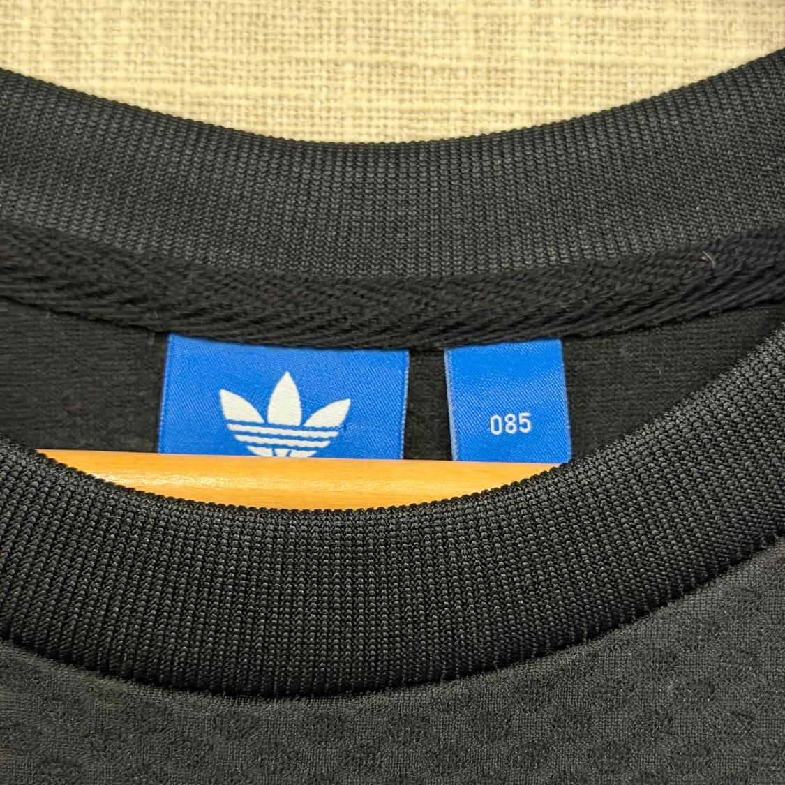 아디다스 플라워 트레포일 맨투맨 블랙 S 상품이미지2