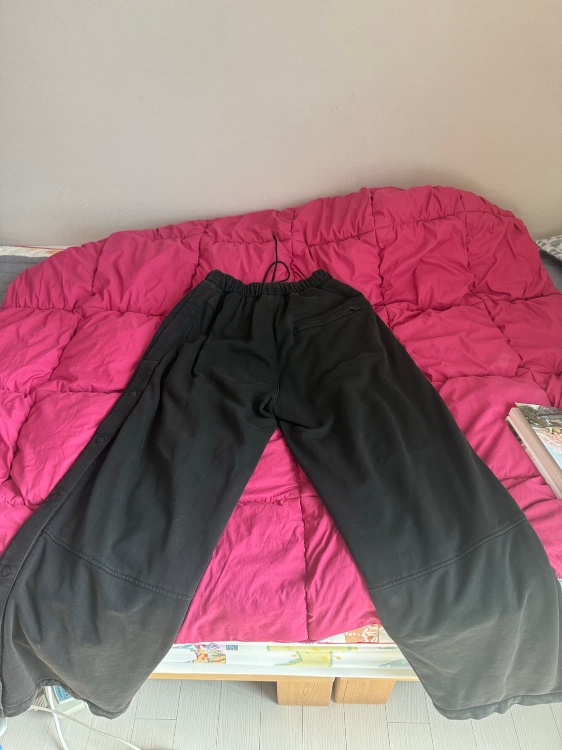 폴리테루 웜업스웻 블리치드 블랙 4사이즈 상품이미지4