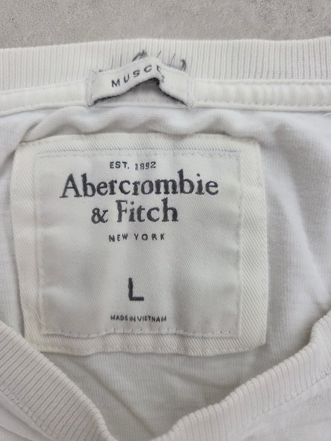 아베크롬비앤피치 반팔티 상품이미지4