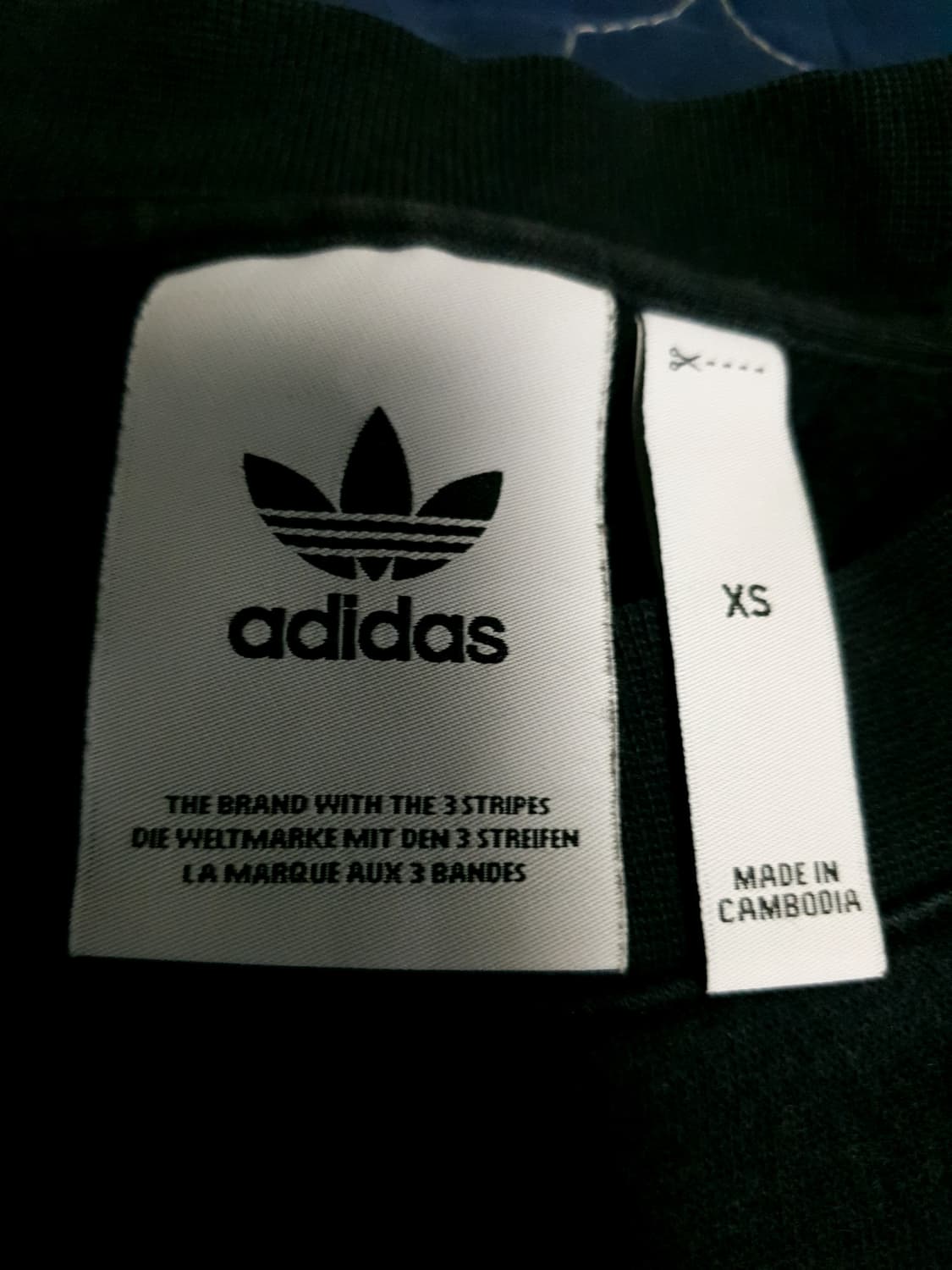 아디다스 락업 테크 트레포일 기모 맨투맨 블랙 (XS) 상품이미지4