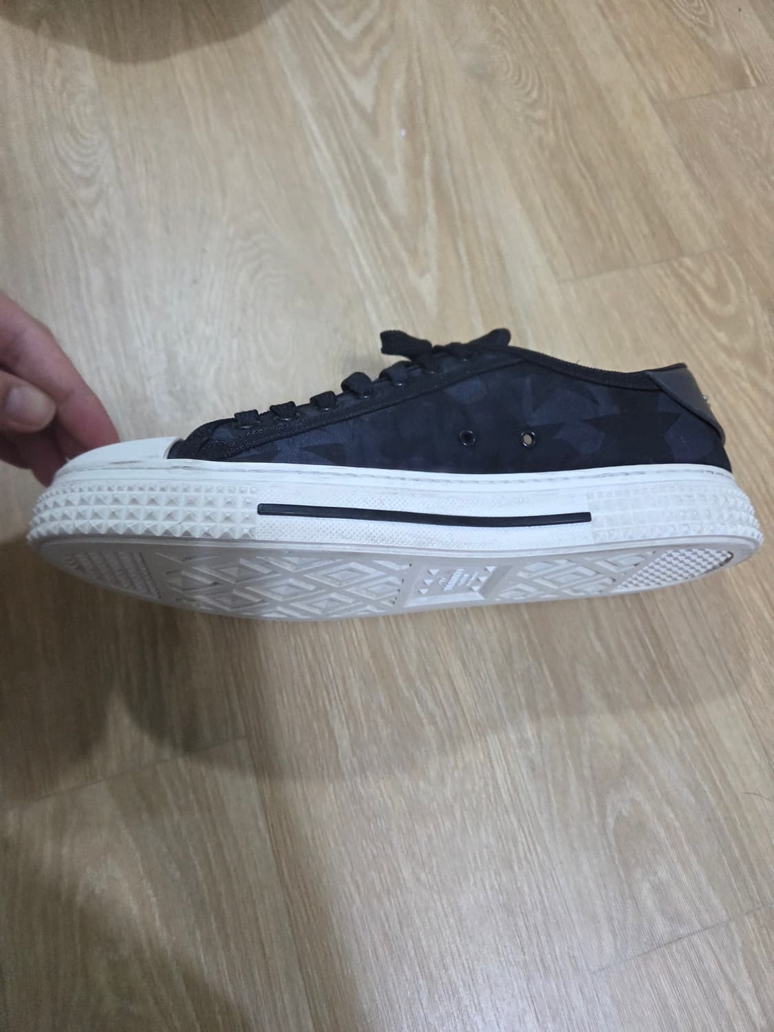 (275~280) 발렌티노 카모스타 로우 스니커즈 상품이미지6