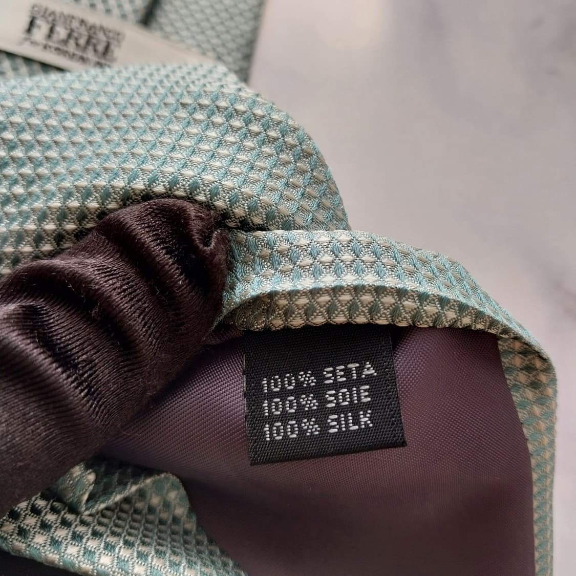 지안프랑코페레 실크 마이크로 텍스처 넥타이 8.6cm A+등급 K1848 상품이미지9