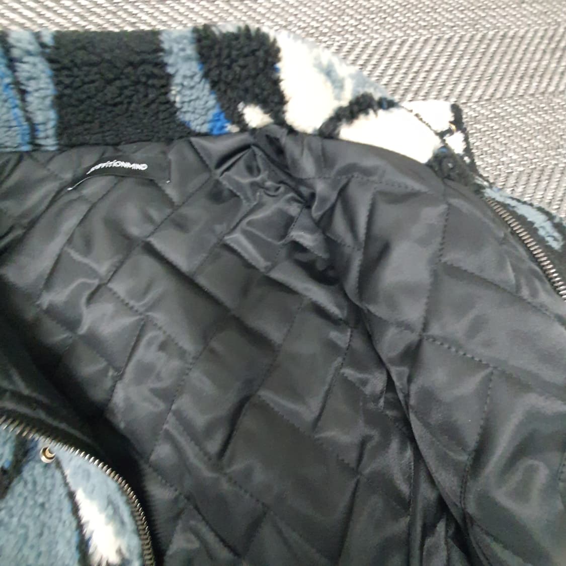 그래피디온마인드 누빔 후리스 집업자켓 남자105 상품이미지7