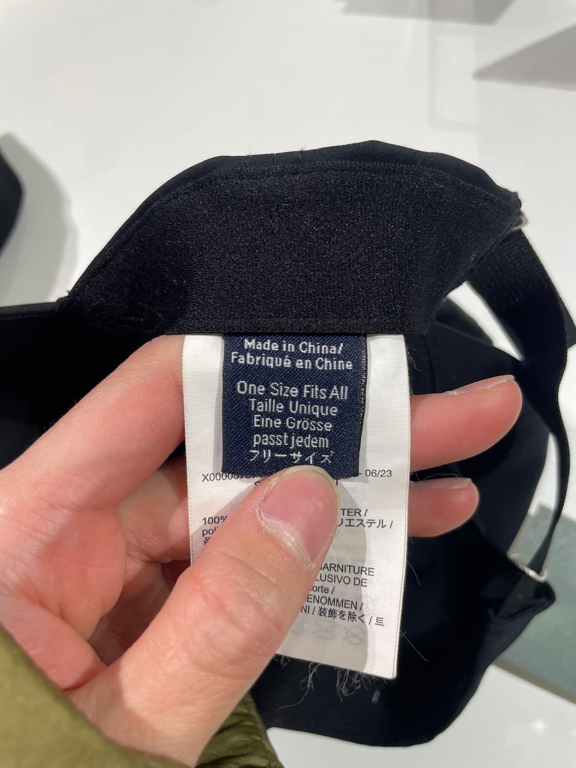 아크테릭스 블랙 스몰 버드 햇 상품이미지9