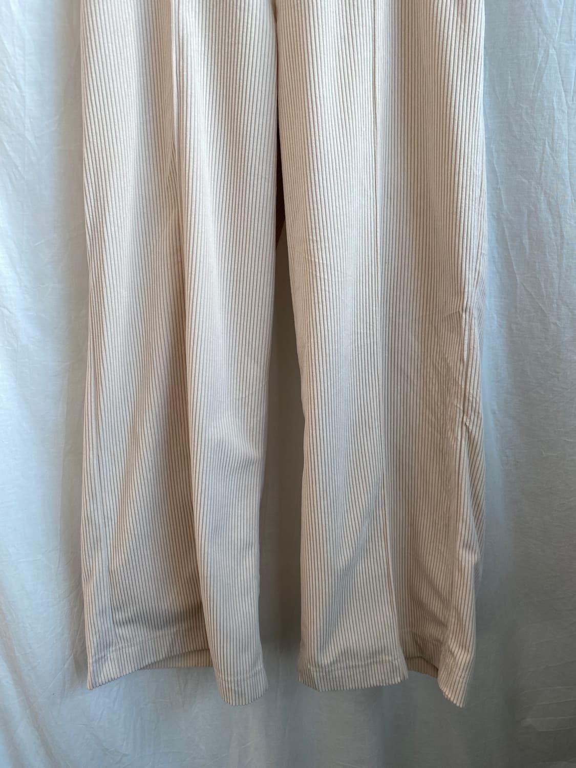 HELM 아이보리 코듀로이 밴딩팬츠(S-M) 상품이미지4