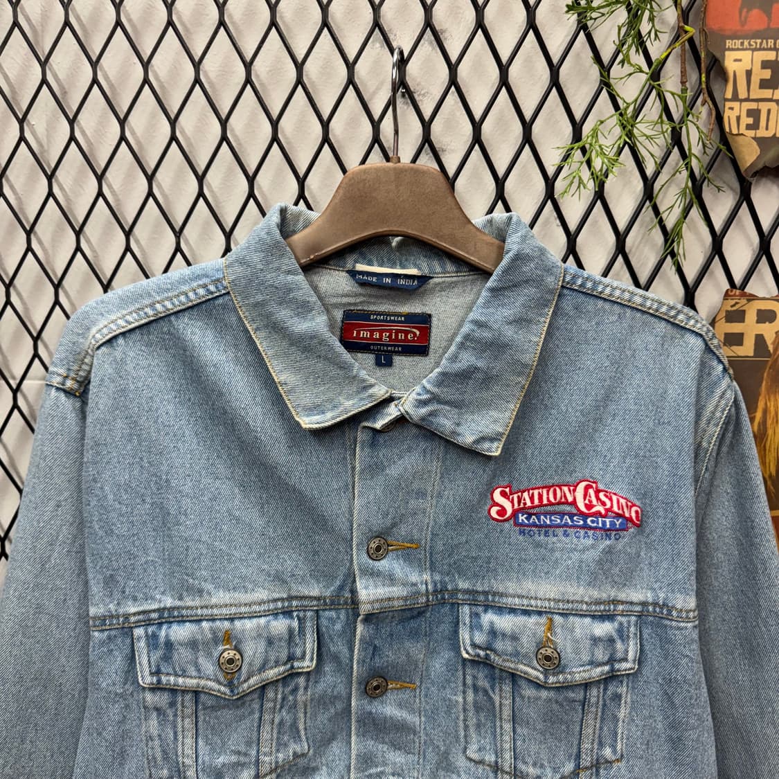 USA VINTAGE 데님 트러커 자켓 전후면 자수 로고 포인트 연청 상품이미지3