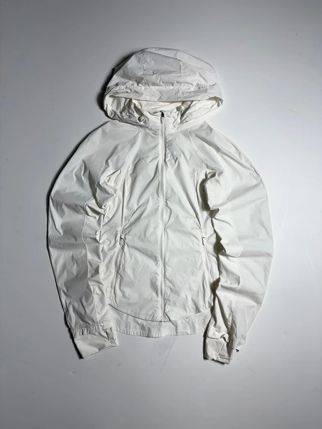 룰루레몬 Lululemon 화이트 러닝 바람막이 후드 자켓 R2038 상품이미지1