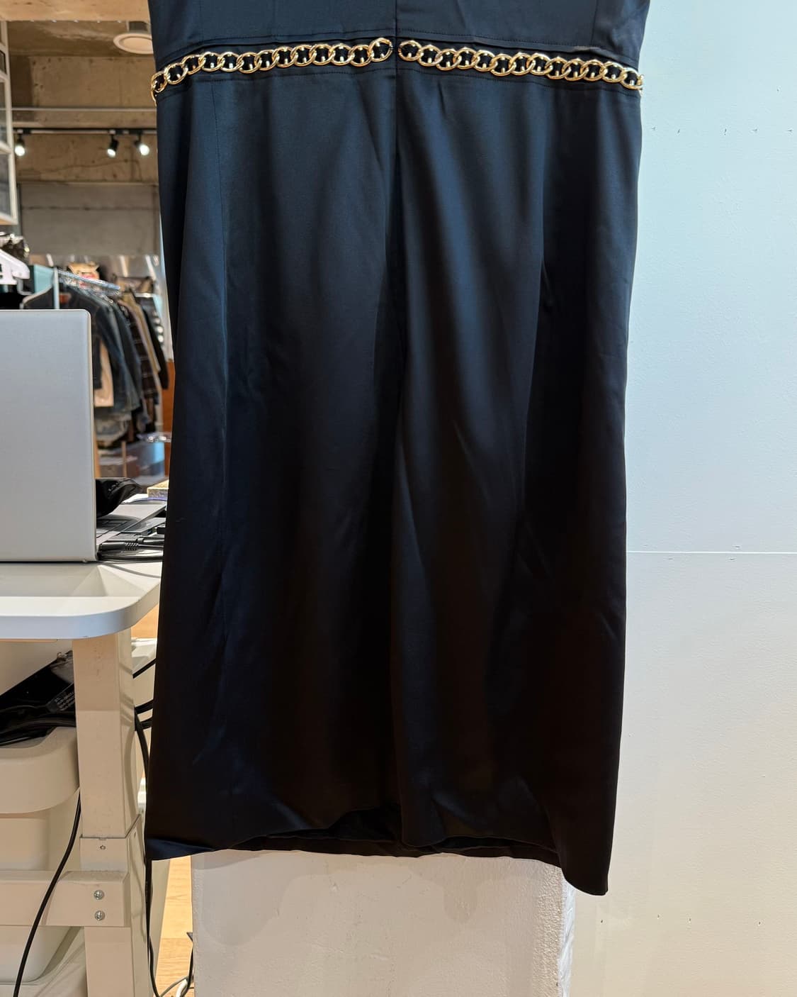 모스키노 블랙 레터링참 레이온 하프원피스  상품이미지7