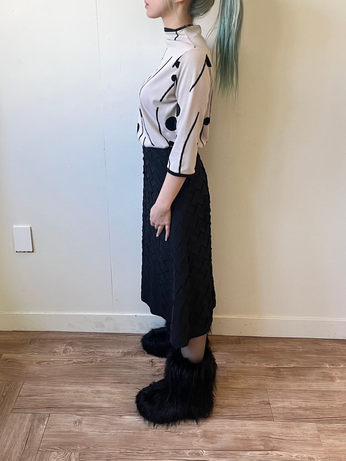 Rough Rare 아크 패턴 터틀넥 상품이미지7