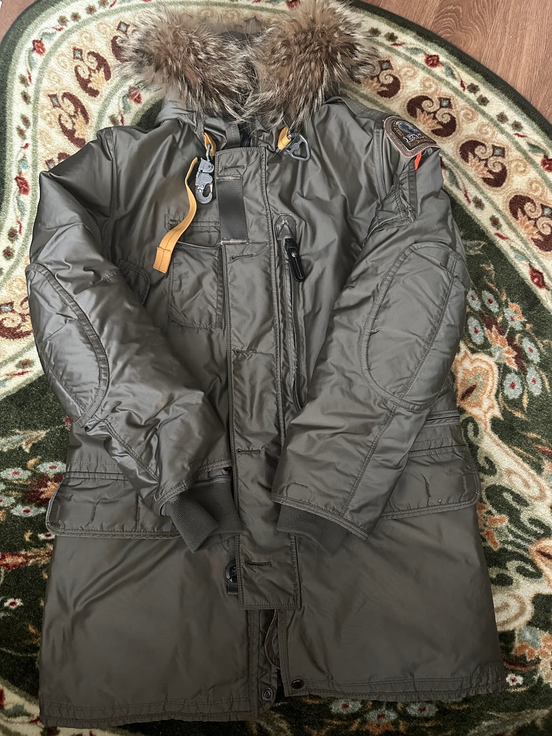 파라점퍼스 마스터피스 M사이즈 상품이미지1