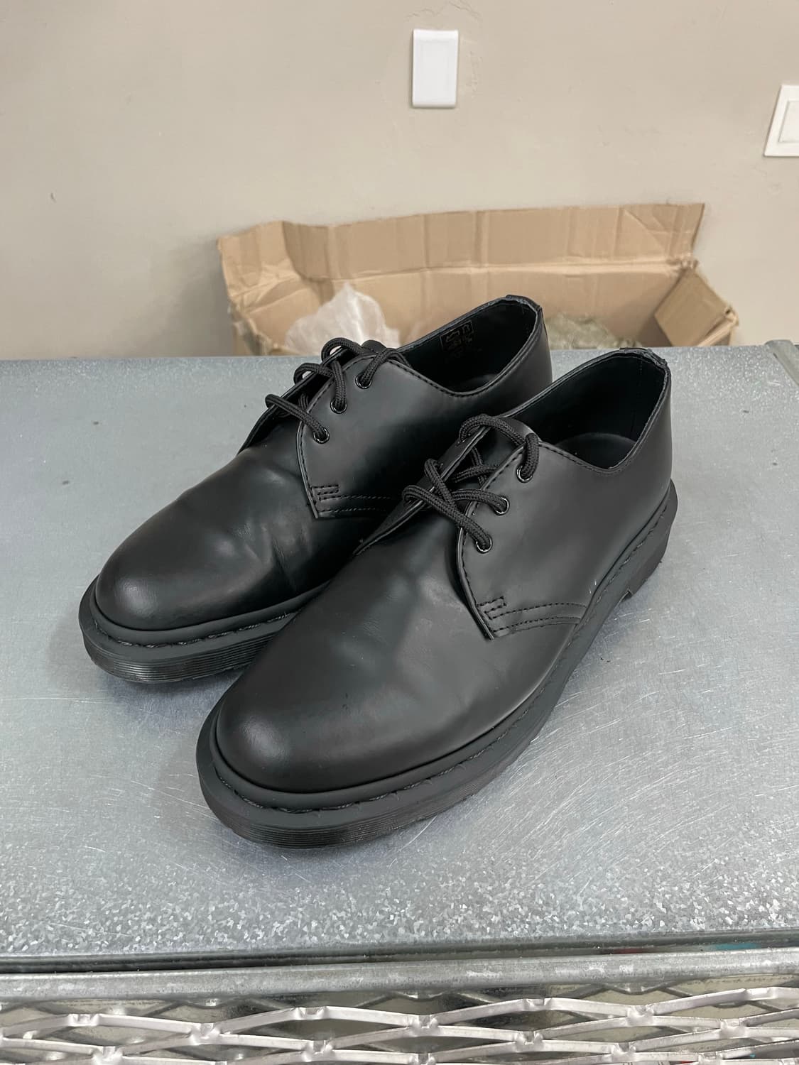 닥터마틴 1461 모노 블랙 UK7 (gr-4017) 상품이미지2