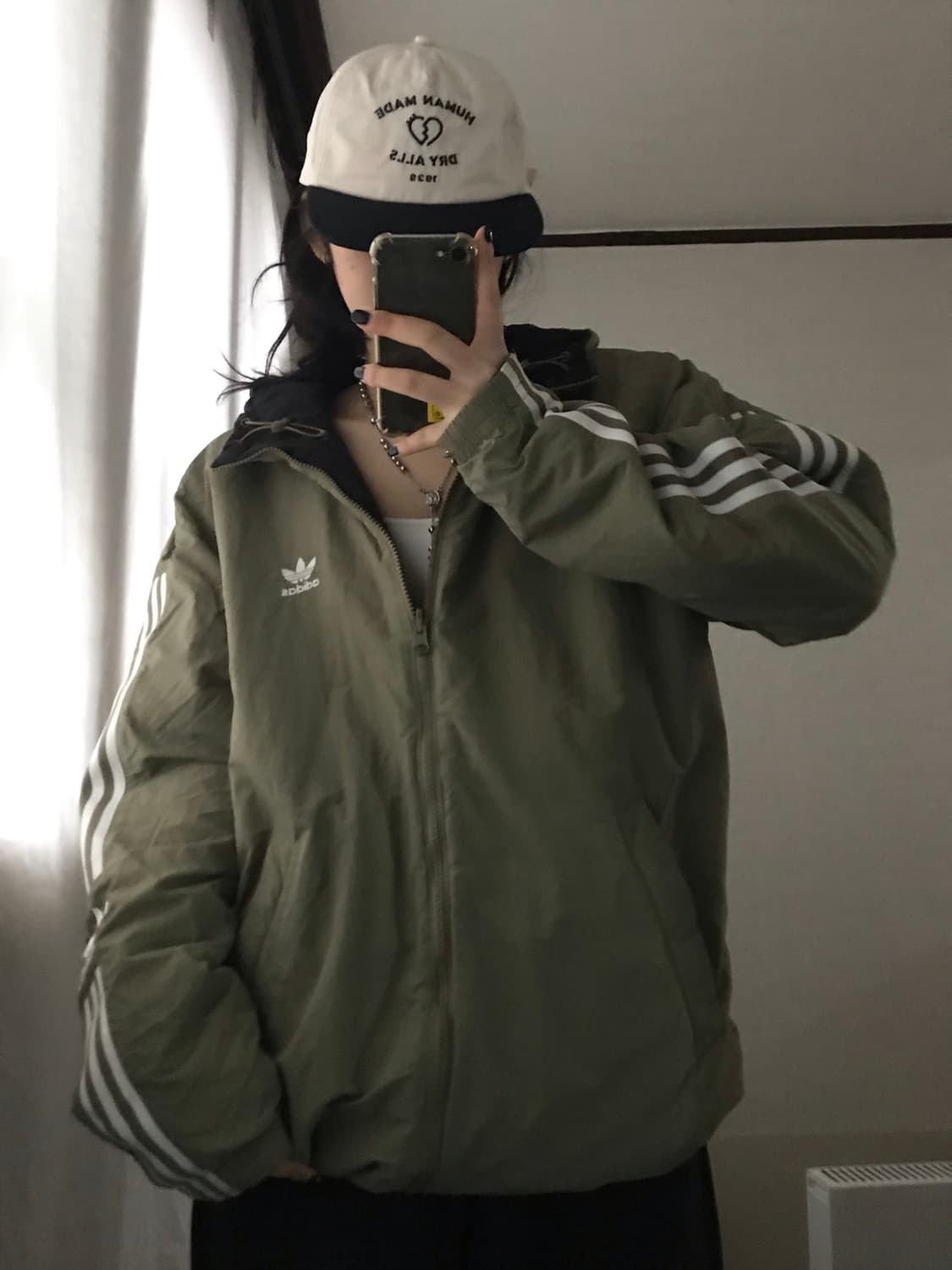 아디다스 리버시블 카키 블랙 패딩 상품이미지3