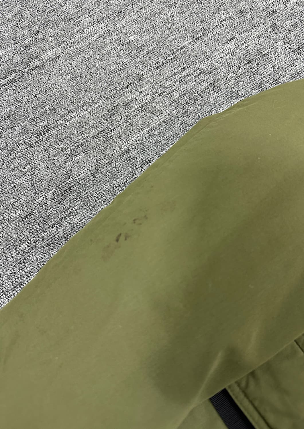 살로몬 패딩  상품이미지4