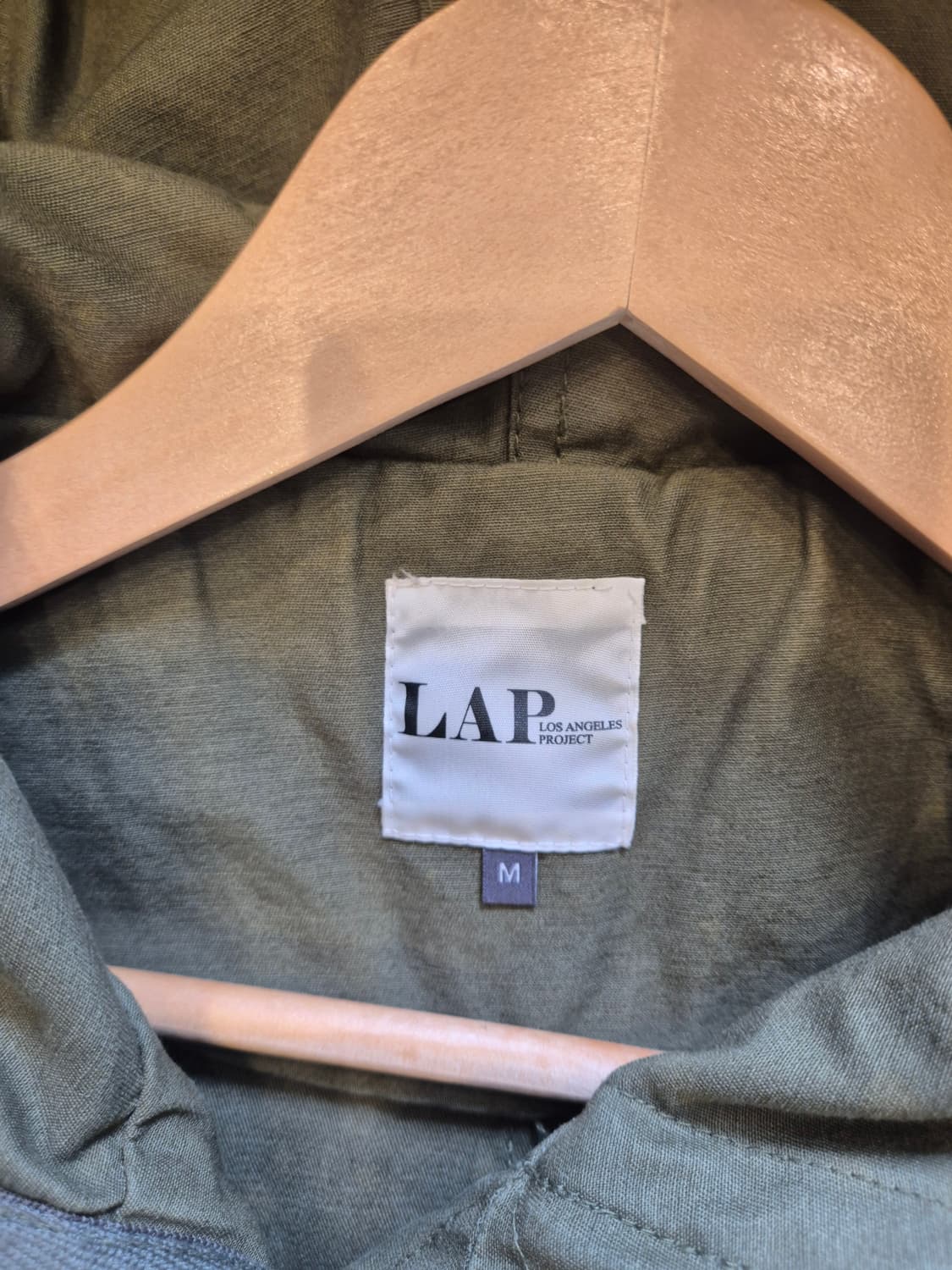 LAP의 카키색 야상 점퍼입니다 상품이미지3